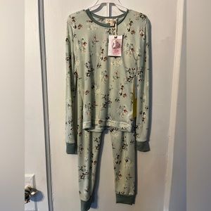Jessica Simpson size 6 light green floral print pajamas-NWT